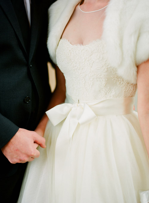 beautiful wedding portrait - honorable mention from the Junebug Best of the Best 2011, photo by Lisa Lefkowitz beautiful wedding portrait - honorable mention from the Junebug Best of the Best 2011, photo by Lisa Lefkowitz