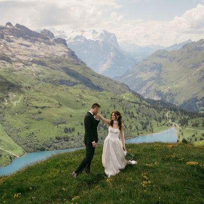 Mountain elopement photo in Bernese Alps, Switzerland