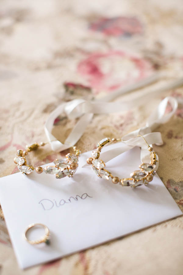 Laid-Back-Annapolis-Wedding-That-Doesn't-Skimp-Pretty-1