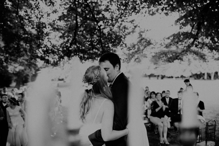 Vintage-English-Inspired-Wedding-in-Brittany-France-Eric-Rene-Penoy-8151