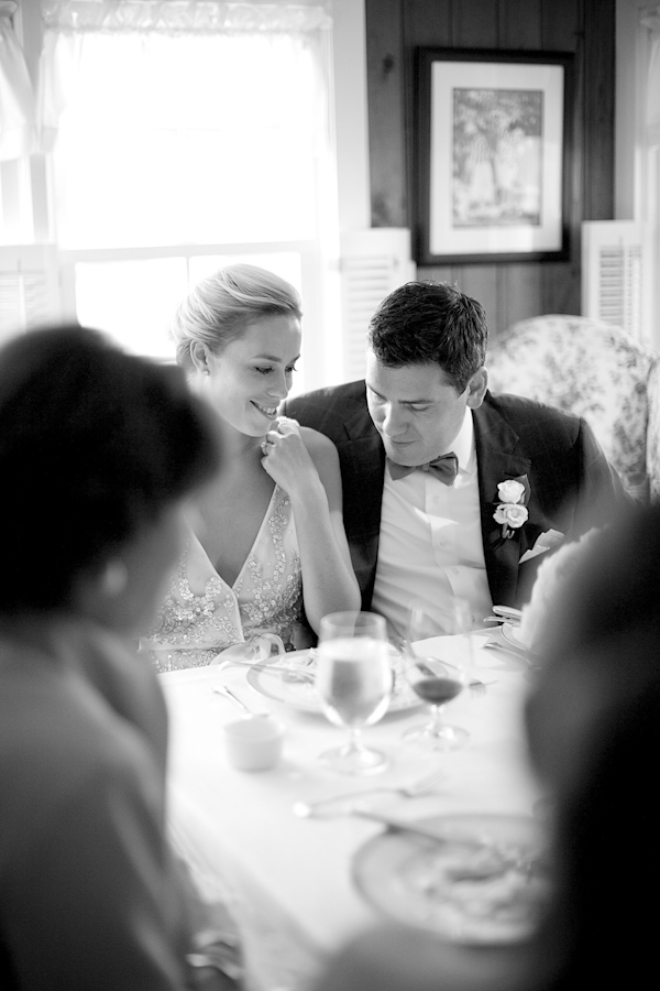intimate New Jersey wedding at Haven Beach, photos by Sarah DiCicco Photography | via junebugweddings.com intimate New Jersey wedding at Haven Beach, photos by Sarah DiCicco Photography | via junebugweddings.com