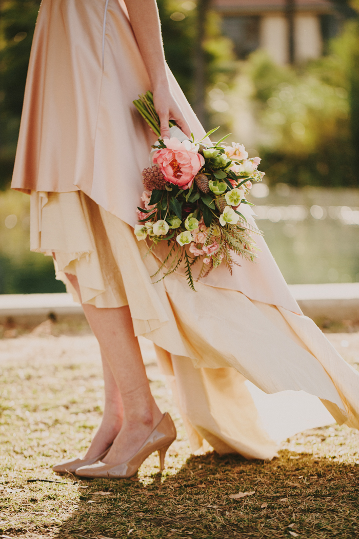creative-blush-wedding-inspiration-at-echo-park-lake-8