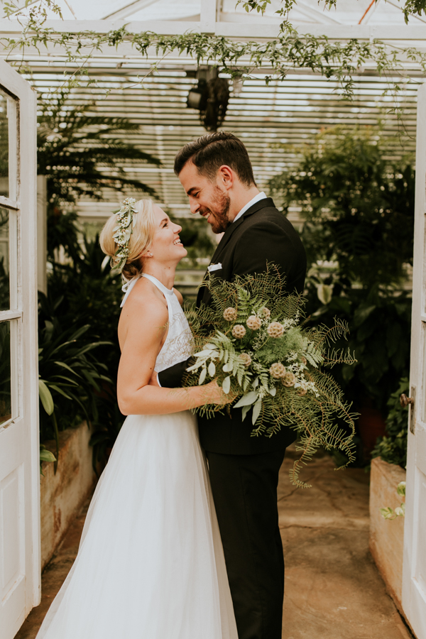gorgeous-georgia-greenhouse-wedding-inspiration-at-hills-and-dales-estate-11