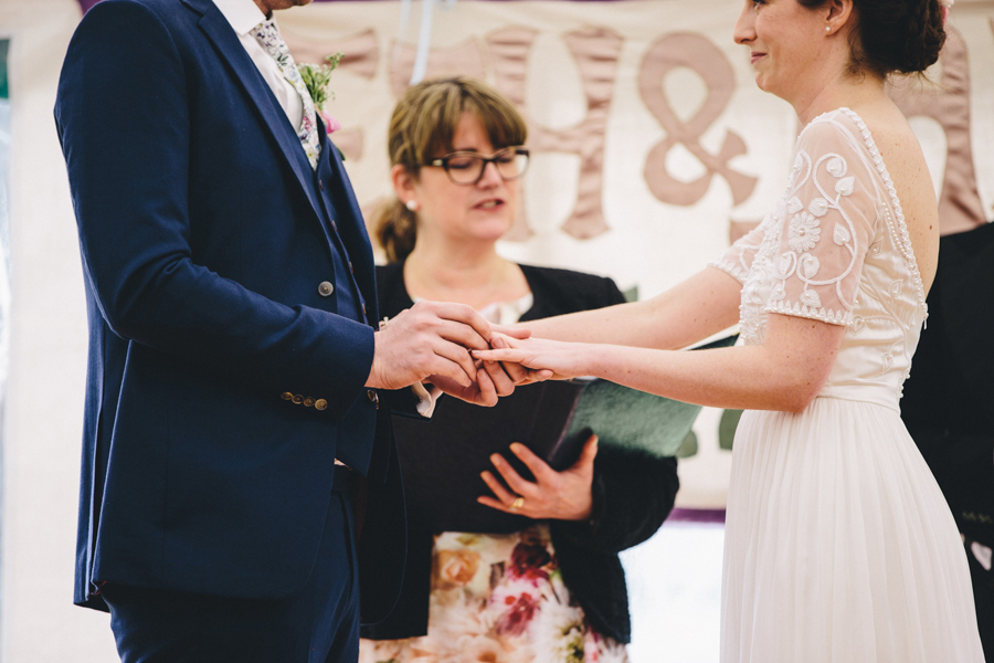 this-festive-english-marquee-wedding-is-the-definition-of-adorable-18