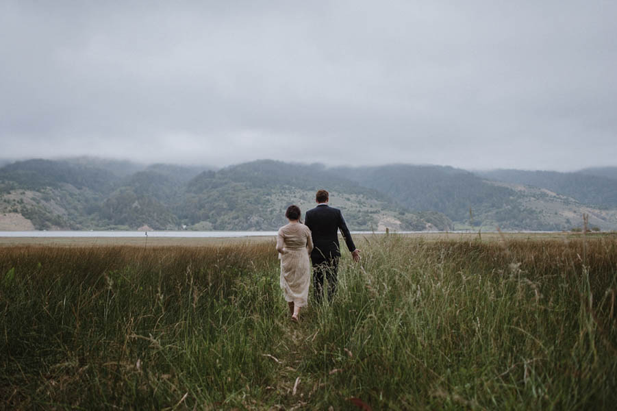 Laid-Back-California-Wedding-at-Home-Helena-and-Laurent-23