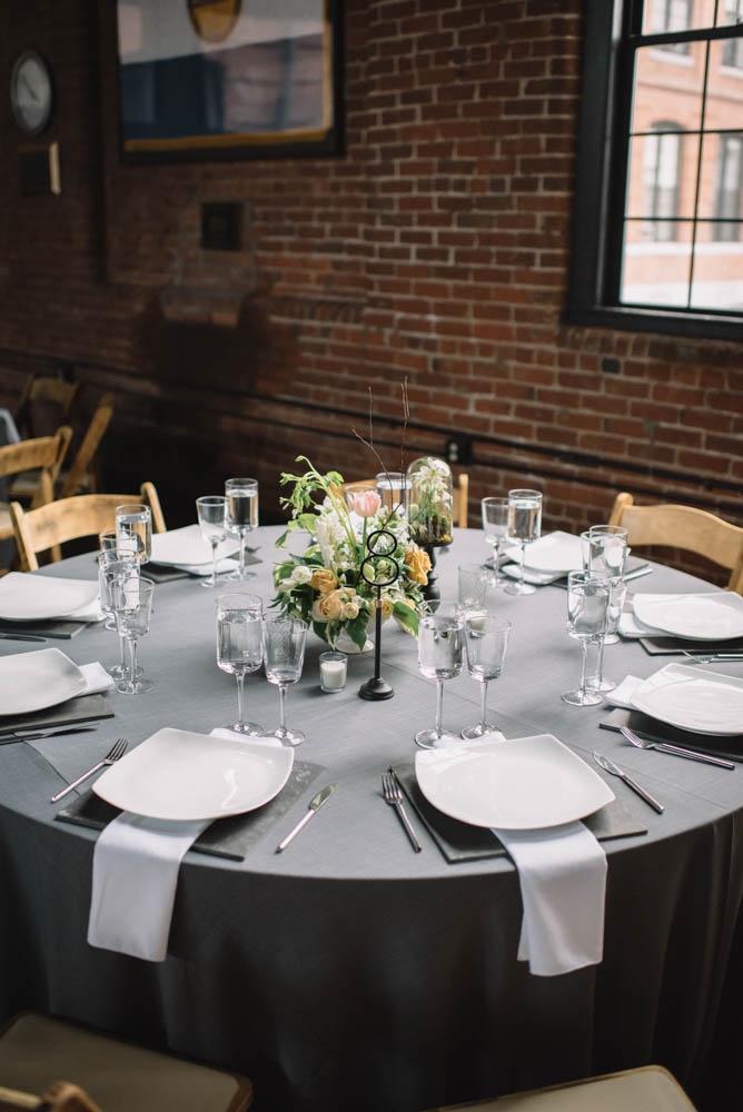 Natural-Wedding-at-Charles-River-Museum-of-Industry-and-Innovation (4 of 39)