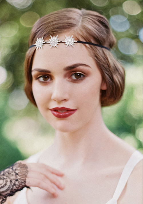 1920's inspired bridal hair accessories from Enchanted Atelier | via junebugweddings.com 1920's inspired bridal hair accessories from Enchanted Atelier | via junebugweddings.com