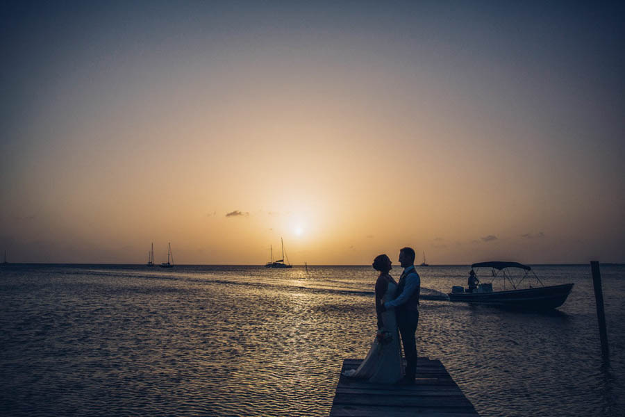 Tropical-Belize-Wedding-at-Seaside-Cabanas-Hotel-Nicole-Ashley-Photography-316