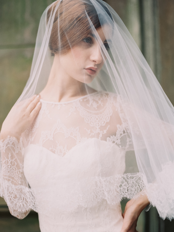 bridal accessories by Enchanted Atelier with photography by Laura Gordon | via junebugweddings.com bridal accessories by Enchanted Atelier with photography by Laura Gordon | via junebugweddings.com