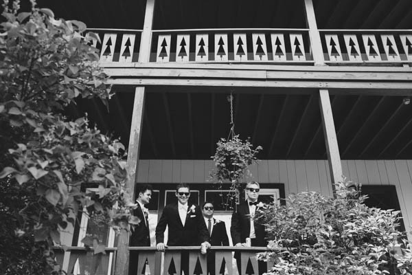 groomsmen portrait groomsmen portrait