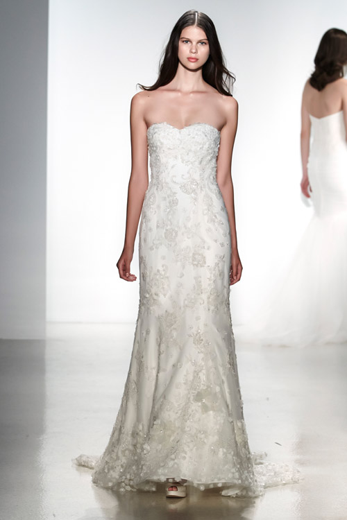 Christos wedding dress from the Spring 2014 bridal collection | via junebugweddings.com Christos wedding dress from the Spring 2014 bridal collection | via junebugweddings.com