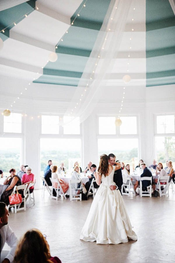 Stunningly-Thoughtful-Lauxmont-Farms-Wedding-Pennsylvania-43