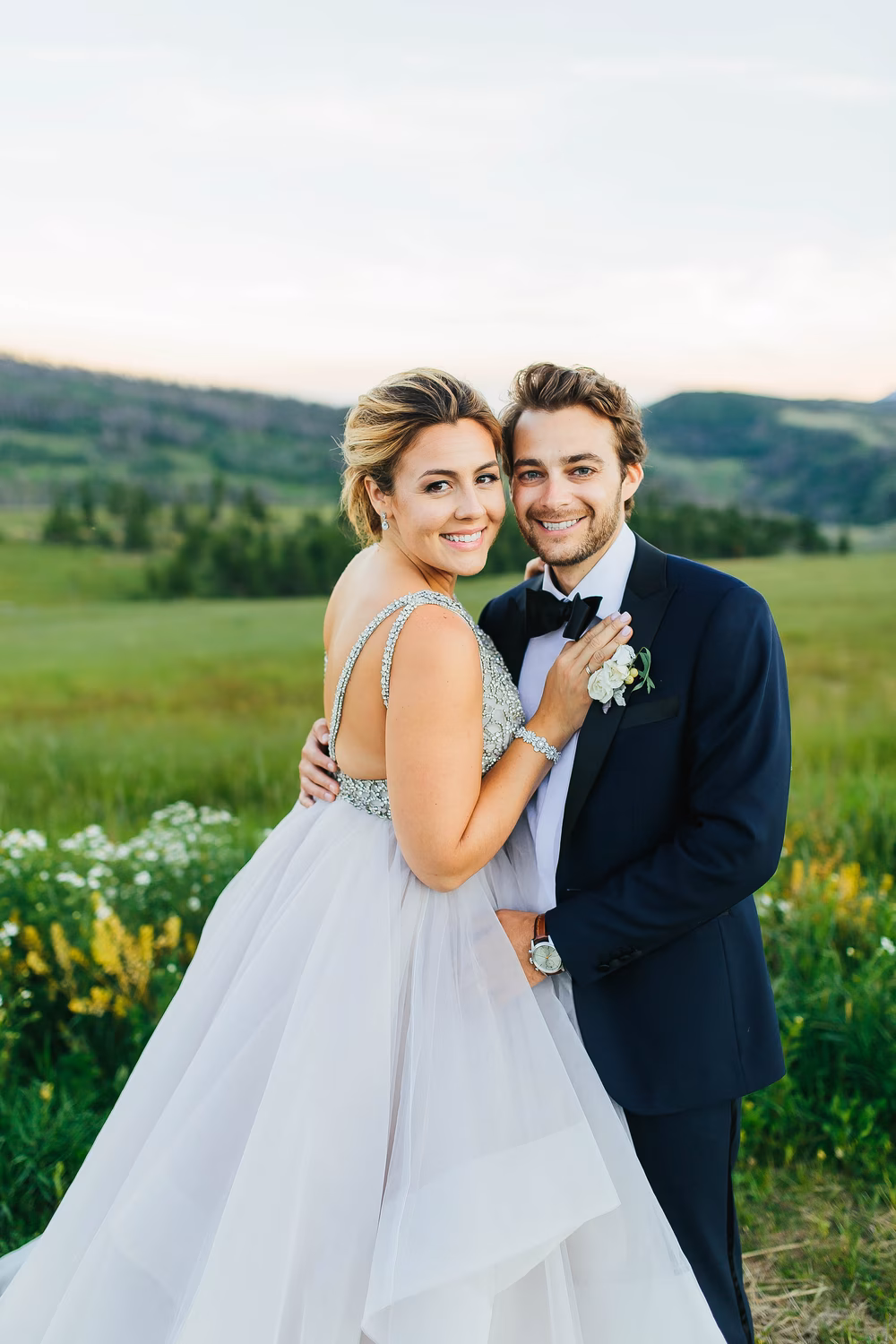 Glamorous-Colorado-Wedding-at-Strawberry-Creek-Ranch (16 of 32)