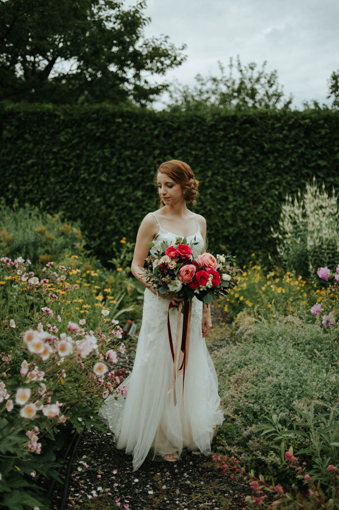 botanical-toronto-wedding-at-spadina-house-museum-daring-wanderer-27