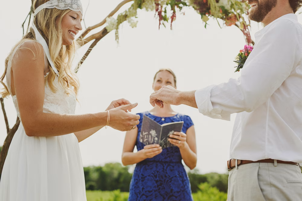 Bohemian-Backyard-Wedding-12