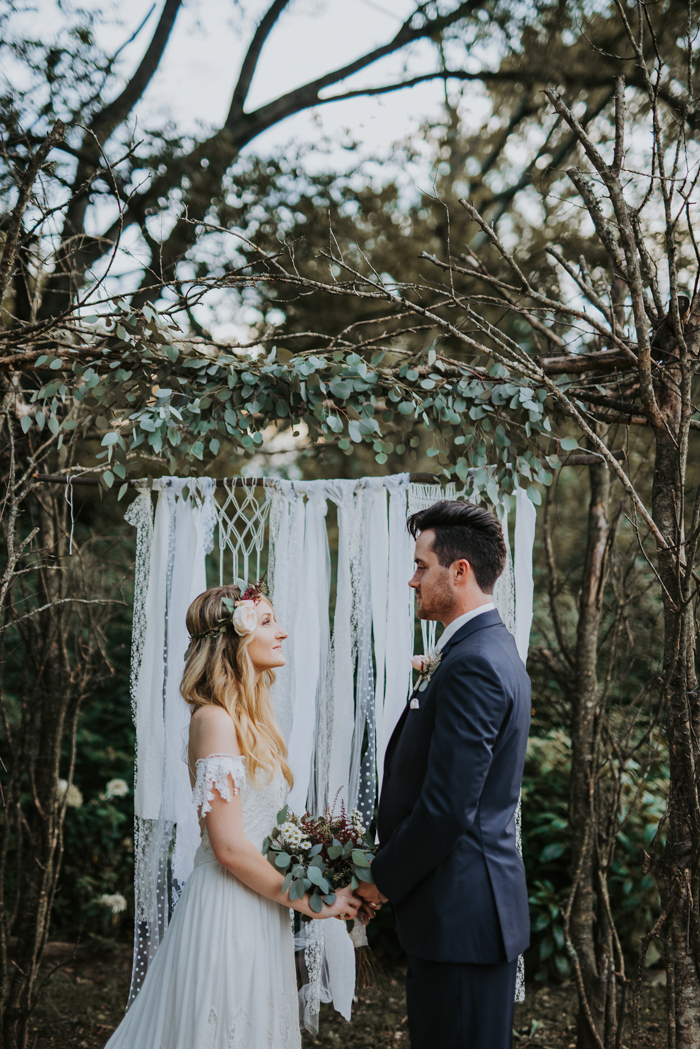 boho-nashville-wedding-inspiration-at-meadow-hill-farm-29