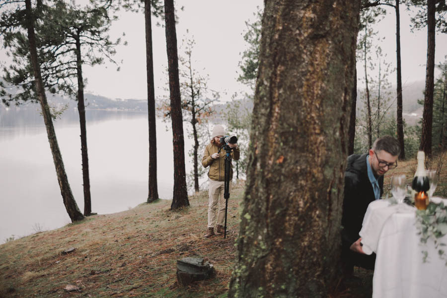 intimate-idaho-proposal-at-higgins-point-5