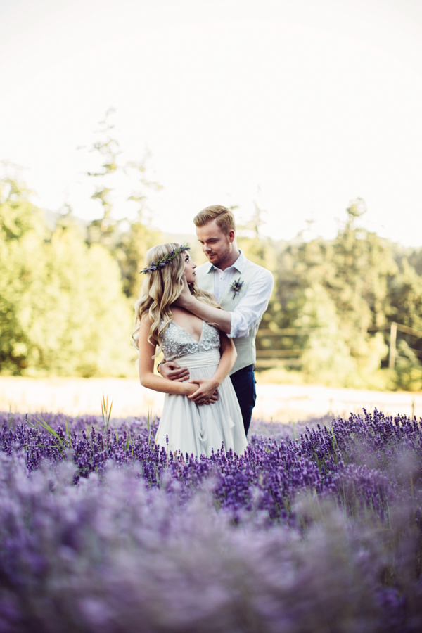whimsically-boho-wedding-inspiration-right-this-way-at-long-meadow-farm-8
