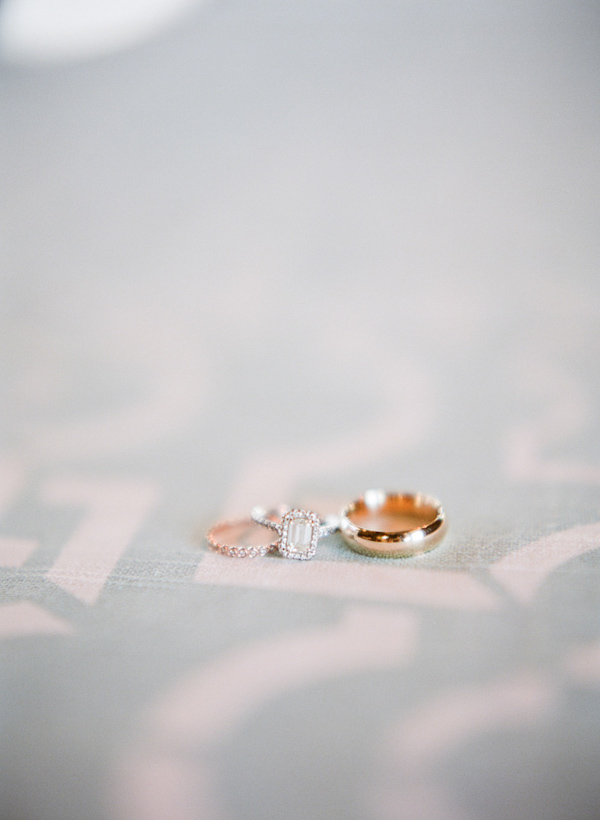 cheerful Texas wedding by Lavender Joy Weddings with photos by Taylor Lord Photography | via junebugweddings.com cheerful Texas wedding by Lavender Joy Weddings with photos by Taylor Lord Photography | via junebugweddings.com