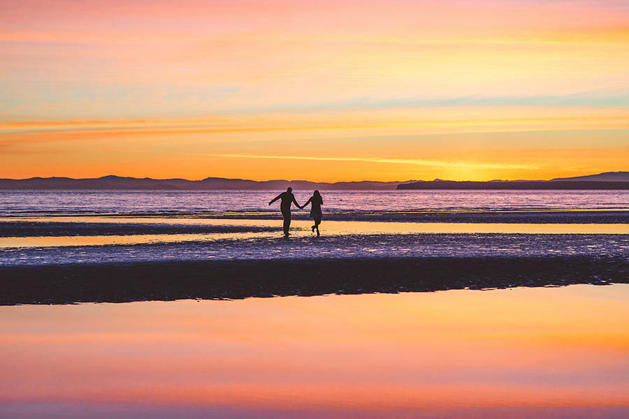Sunset-Engagement-Photos-in-White-Rock-British-Columbia-Krystle-Images-33