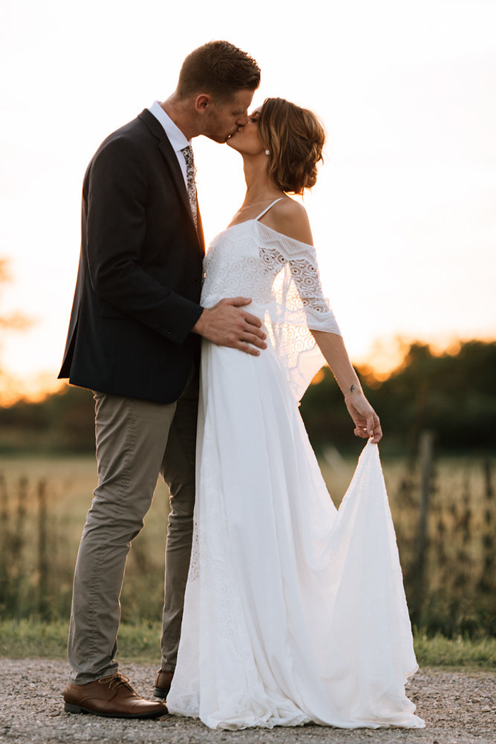 we-have-a-feeling-this-fall-wedding-inspiration-is-exactly-what-youre-looking-for-29