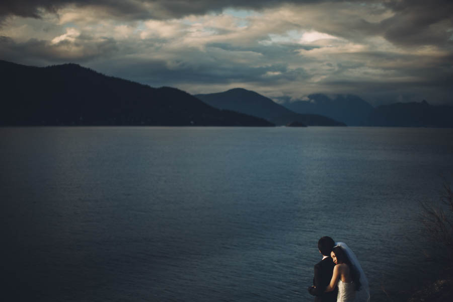 Daring-Pre-Wedding-Shoot-Whytecliff-Park-Orange-Memories-Photography (17 of 23)