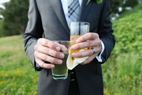 Grey and cream seaside wedding in Newport News, VA, photos by Whitebox Weddings via junebugweddings.com Grey and cream seaside wedding in Newport News, VA, photos by Whitebox Weddings via junebugweddings.com