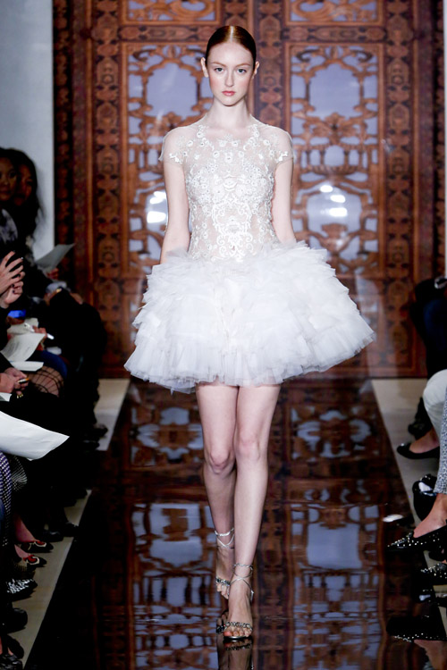 Glamorous Reem Acra wedding dress from her Fall 2013 collection | via junebugweddings.com Glamorous Reem Acra wedding dress from her Fall 2013 collection | via junebugweddings.com