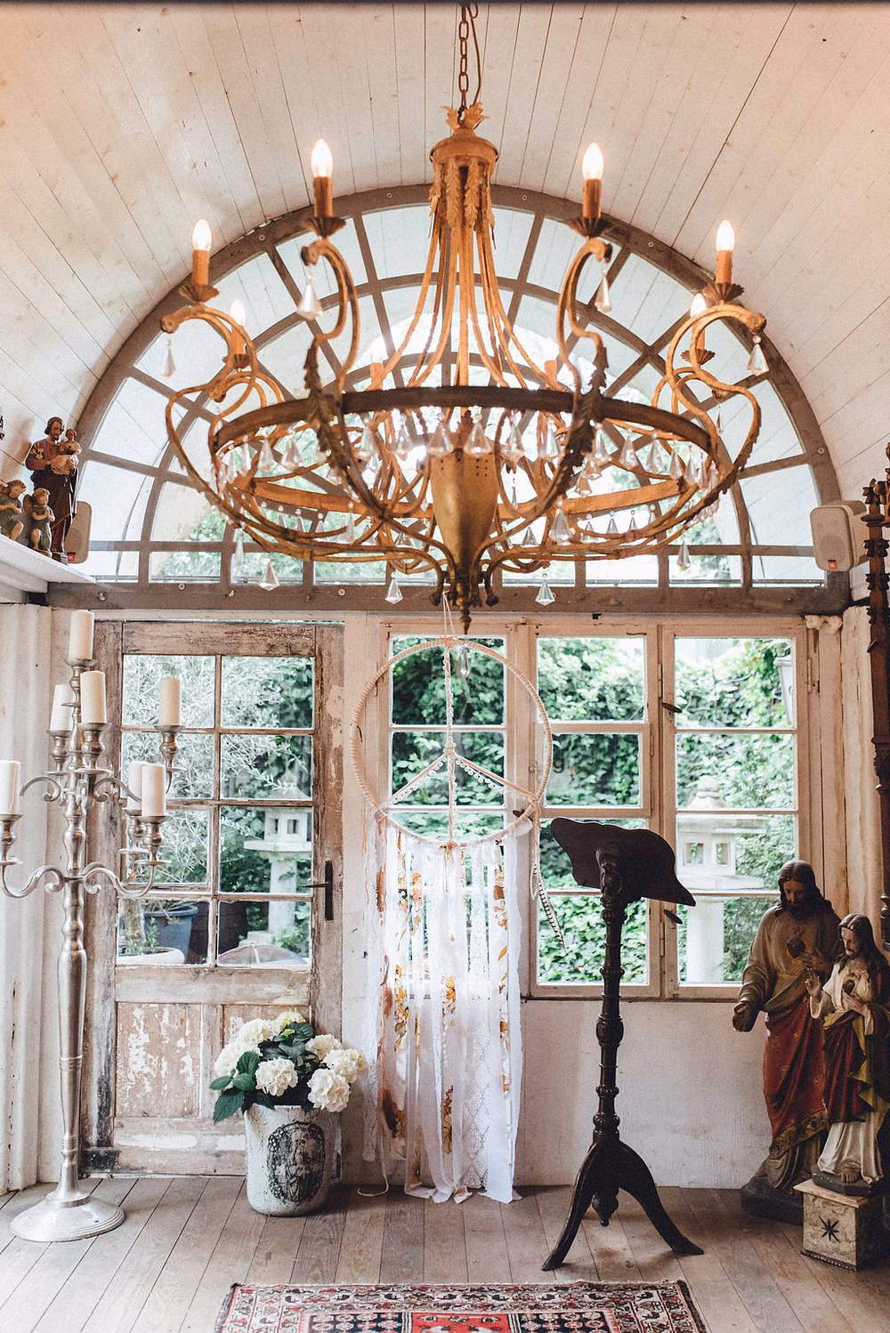 elegant-boho-german-biergarten-wedding-at-la-du-4