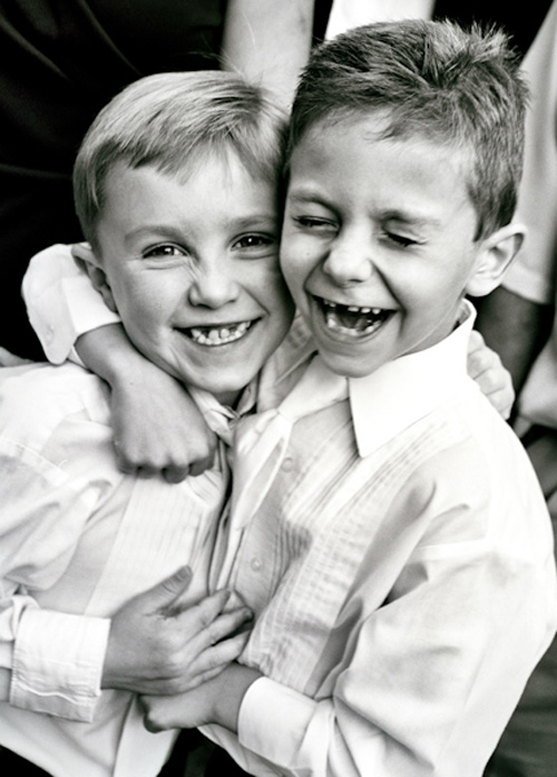 joyful wedding photos of family, friends, and love by Cheri Pearl Photography | junebugweddings.com joyful wedding photos of family, friends, and love by Cheri Pearl Photography | junebugweddings.com