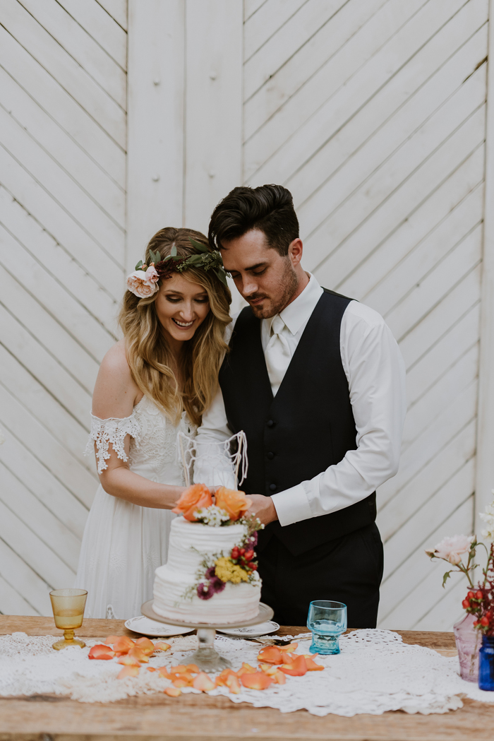 boho-nashville-wedding-inspiration-at-meadow-hill-farm-27