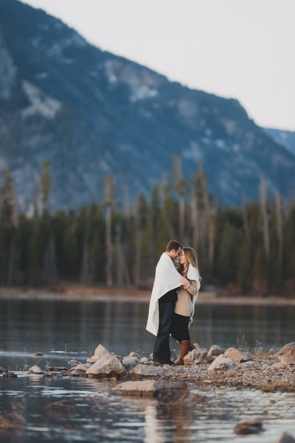 cozy fall engagement inspiration