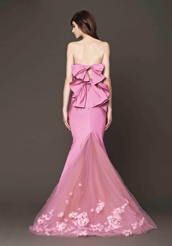 blush wedding dress trend at bridal market for fall 2014 | via junebugweddings.com blush wedding dress trend at bridal market for fall 2014 | via junebugweddings.com