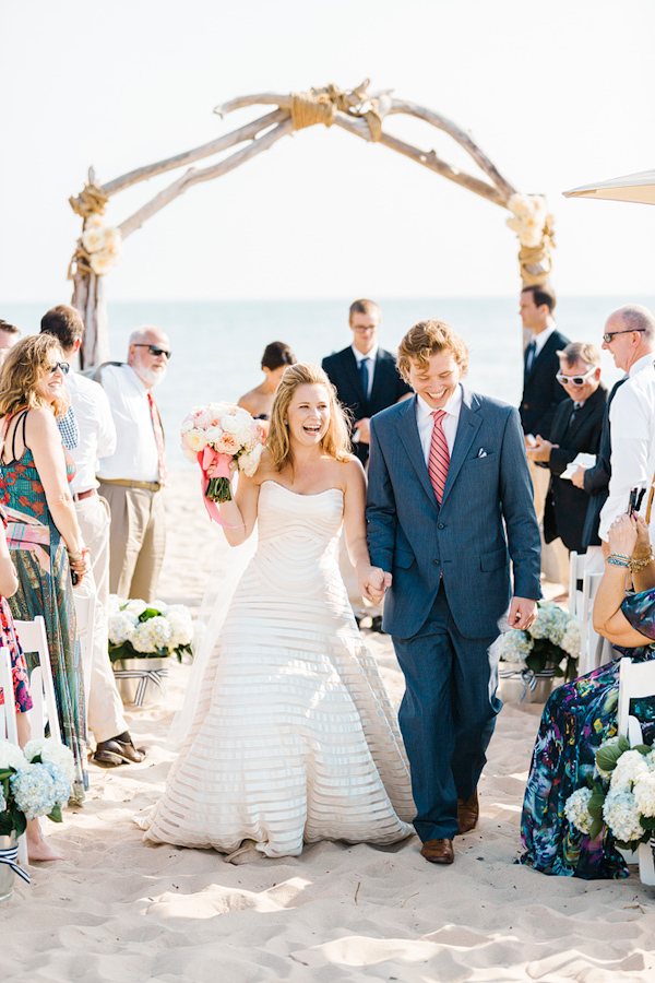 coral and navy nautical wedding on Lake Michigan, photo by Harrison Studio | via junebugweddings.com coral and navy nautical wedding on Lake Michigan, photo by Harrison Studio | via junebugweddings.com