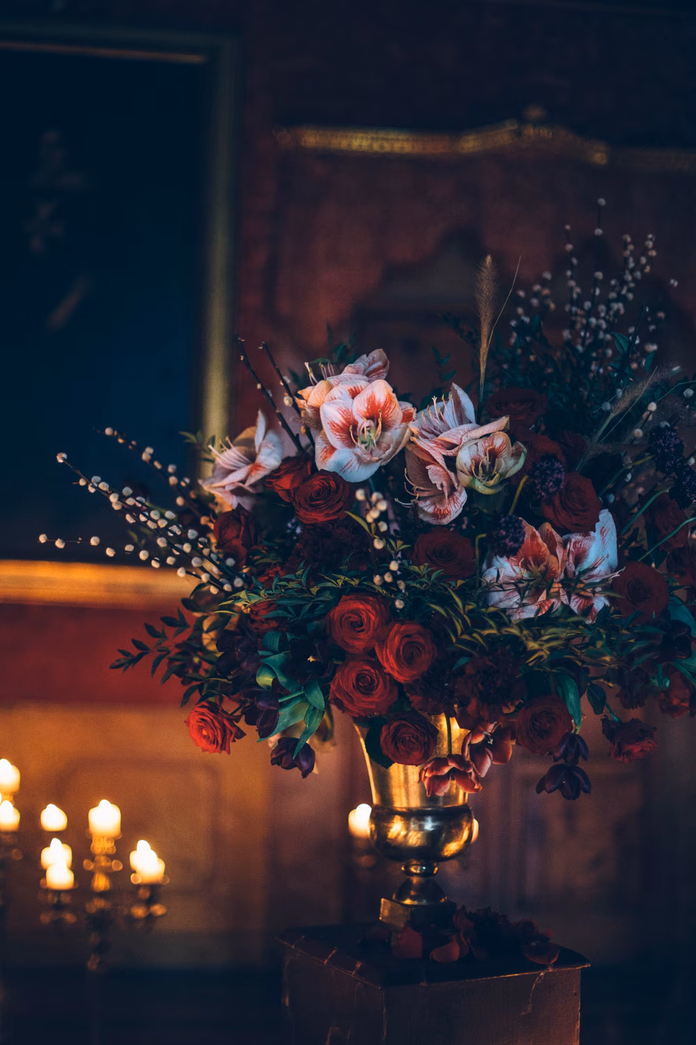 Italian-Gothic-Wedding-Inspiration-at-Villa-Di-Maiano-Stefano-Santucci-036