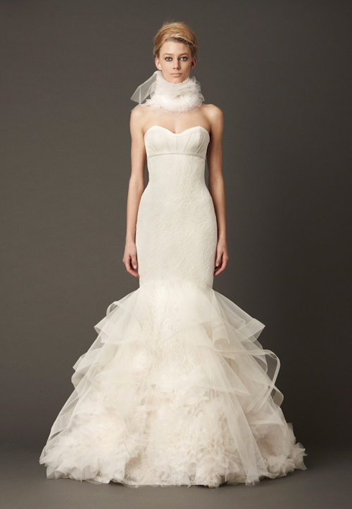 Vera Wang Fall 2013 Wedding Dress Collection | junebugweddings.com Vera Wang Fall 2013 Wedding Dress Collection | junebugweddings.com