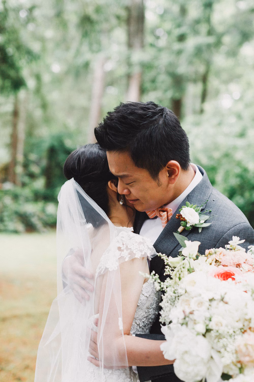 Dreamy-Outdoor-Wedding-at-Tracy-Castle (11 of 35)
