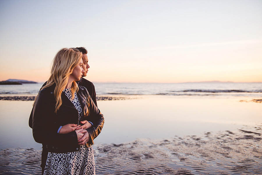 Sunset-Engagement-Photos-in-White-Rock-British-Columbia-Krystle-Images-28